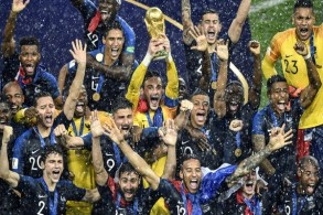 فرنسا بطلة العالم تتصدر التصنيف الجديد للفيفا