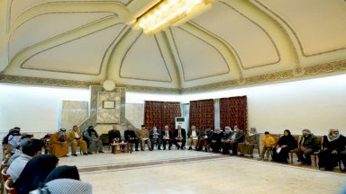 الكاظمي ملتقيا السبت عوائل ضحايا التفجير المزدوج وسط بغداد الاسبوع الماضي