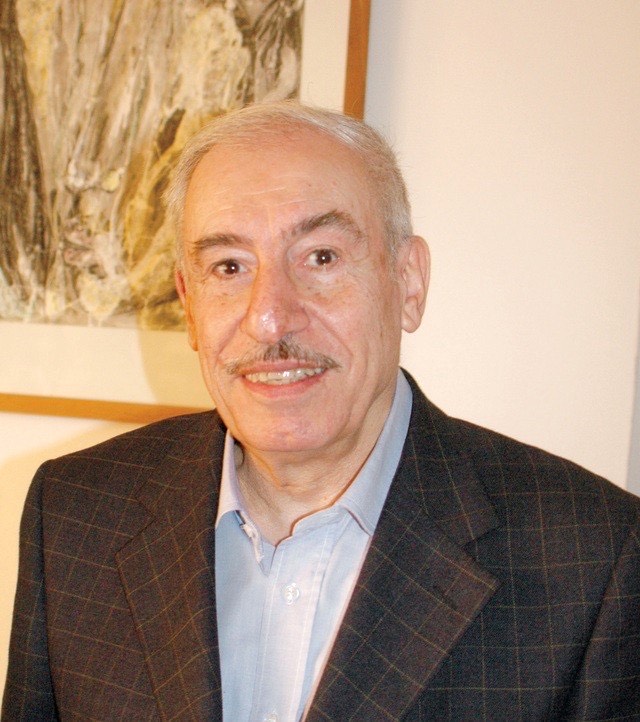 الشاعر العراقي حميد سعيد