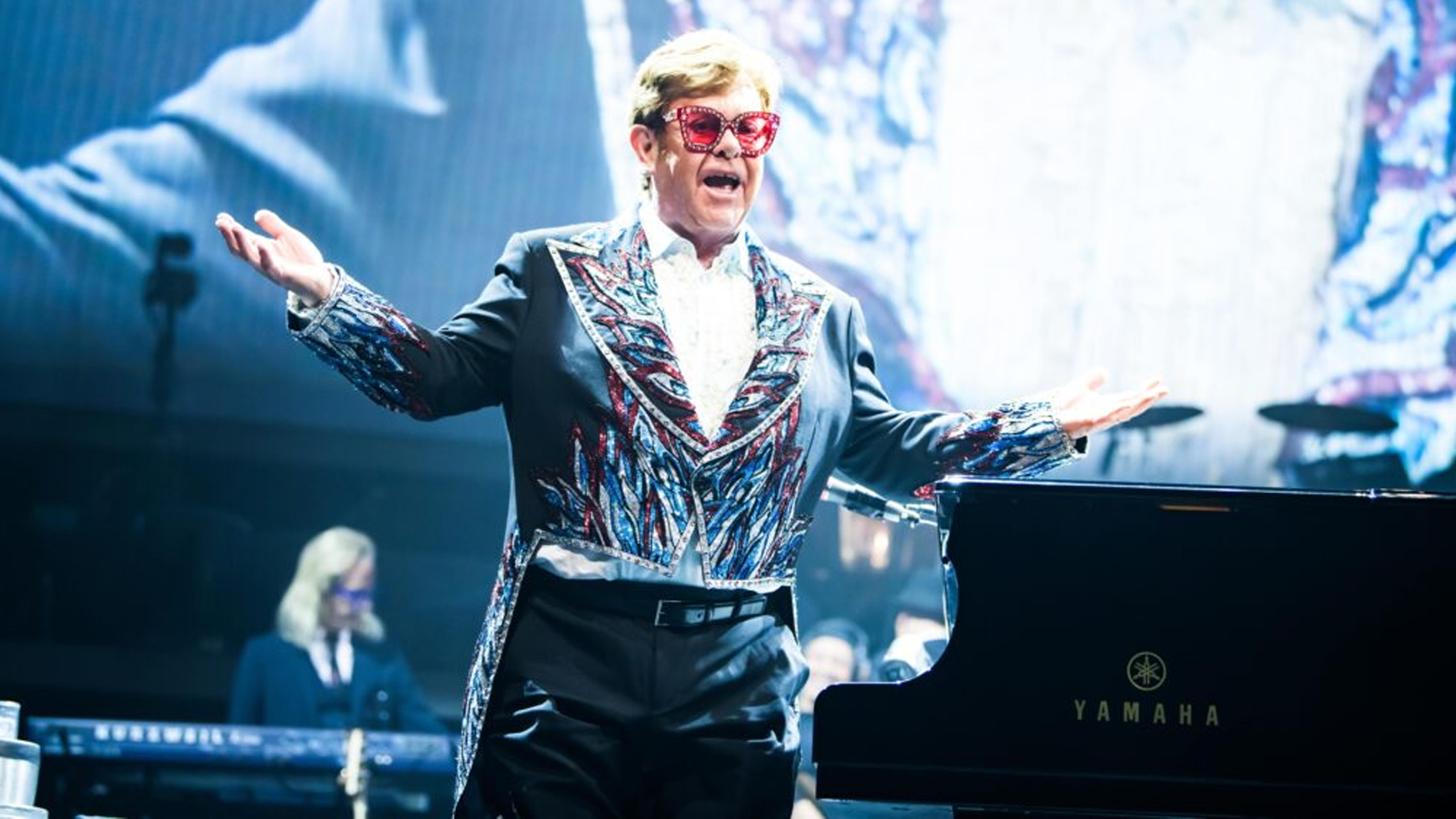 Excitement and emotion abound at Elton John’s farewell party in Stockholm