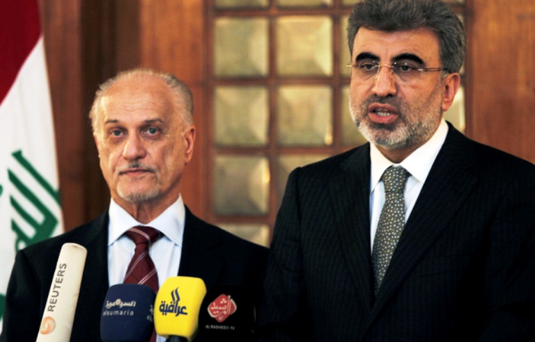 وزير الطاقة التركي خلال مؤتمر صحافي مع نائب رئيس الوزراء العراقي لشؤون الطاقة حسين الشهرستاني
