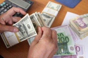 مهلة جديدة لإيران للتقيد بالمعايير الدولية بشأن الإرهاب وتبيض الأموال