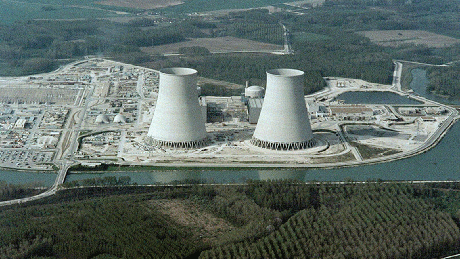 Есть ли у франции ядерное. АЭС сен-Лоран-ДЕЗ-О. АЭС Франции. АЭС сен-Лоран-ДЕЗ-О Франция авария. Атомная Энергетика Франции.