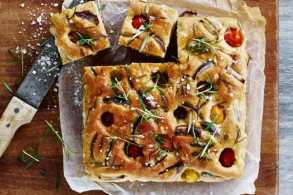 الخبز الإيطالي FOCACCIA