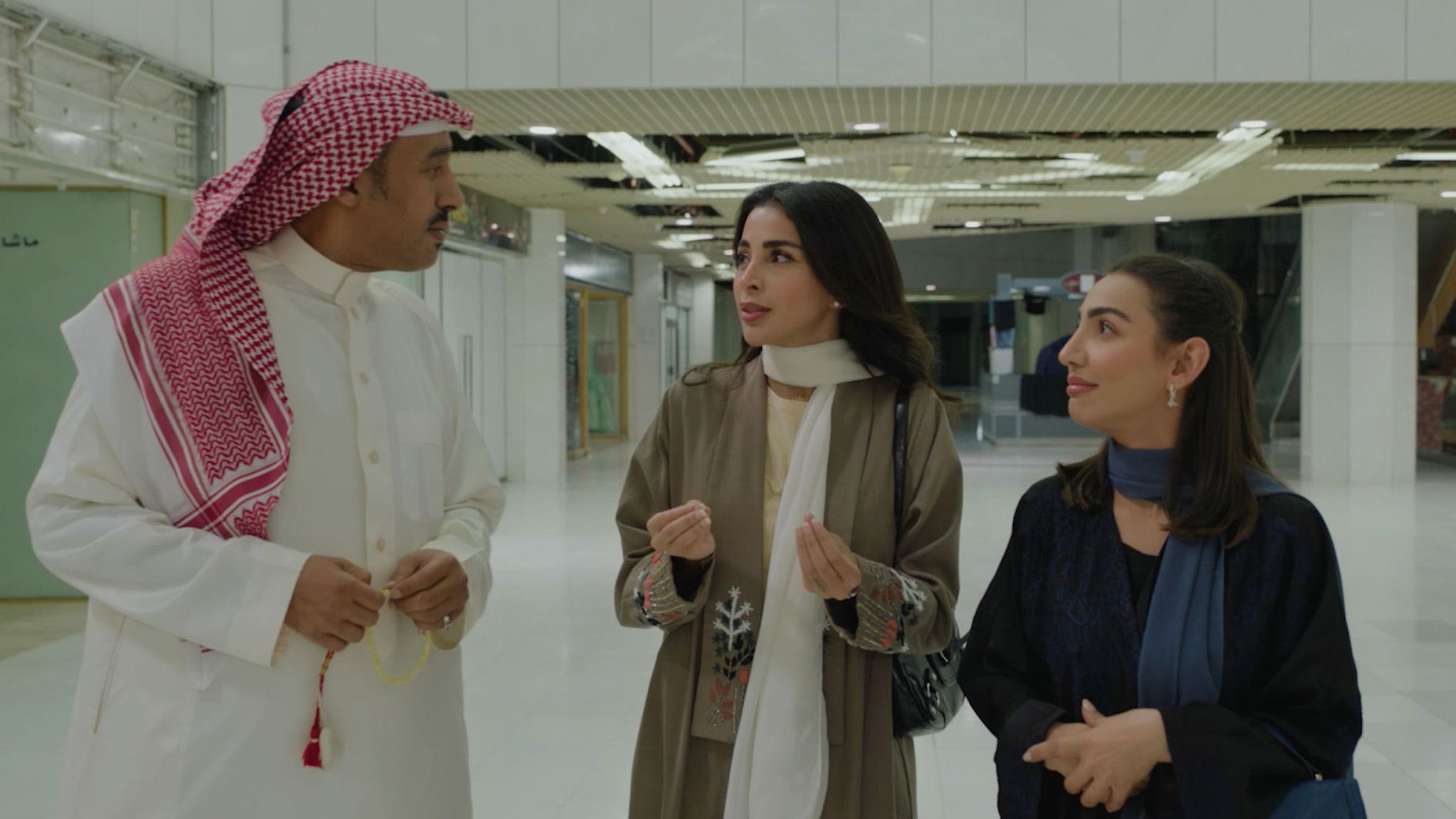 Heba Hussain and Al-Anood Saud in the light social comedy “Cloud Kitchen” in “Shahid”.