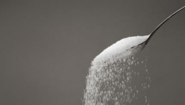 أهمية الامتناع عن السكر لصحة أفضل 