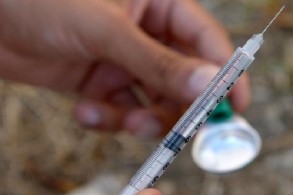 رقعة من الجلد مُعالَجَة جينياً قد تساعد في علاج مشكلة الإدمان!