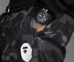 تعاون بين BAPE و بيل روس والمولود ساعة عسكرية