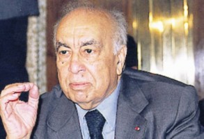 رحيل رئيس الوزراء المغربي الأسبق محمد كريم العمراني