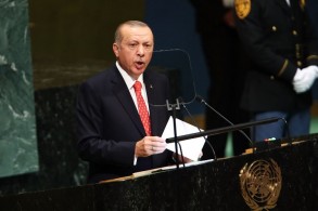 أردوغان يندد باستخدام العقوبات الاقتصادية سلاحاً