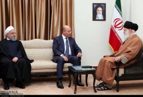 خامنئي: عراق مستقل قوي ومتطور مفيد لإيران