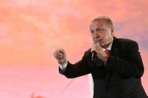 أردوغان إلى موسكو الثلاثاء للقاء بوتين