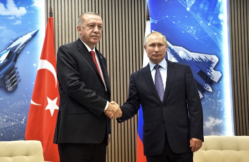 اردوغان يلمح إلى أن تركيا قد تشتري مقاتلات روسية