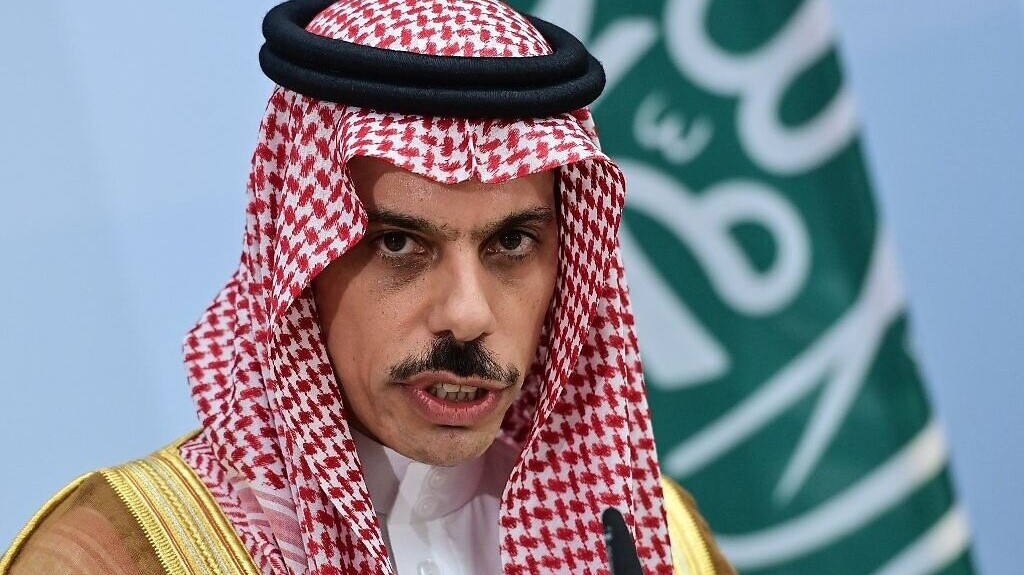 السعودية نيوز |  وزير الخارجية السعودي يدعو إلى "تغيير حقيقي وجاد" في لبنان 