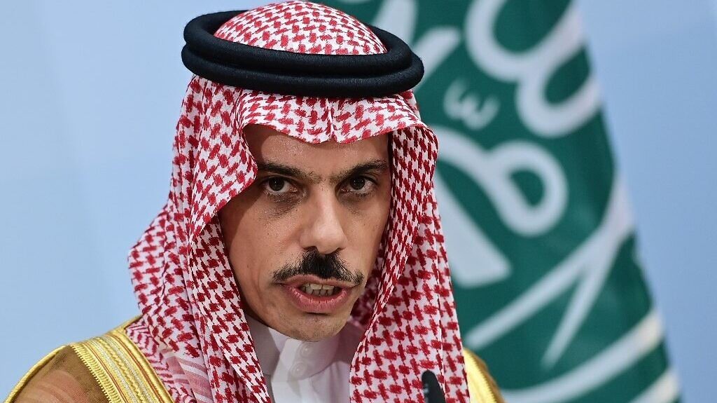 السعودية نيوز |  وزير الخارجية السعودي: الأزمة مع لبنان أوسع من تعليقات وزير! 