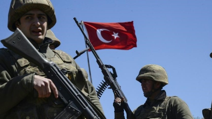 جنديان ضمن قوة تركية في شمال العراق