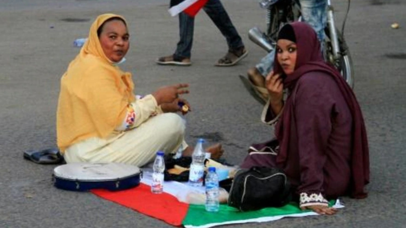 من تظاهرة معارضة للحكم العسكري في العاصمة السودانية الخرطوم بتاريخ 11 أبريل 2022 