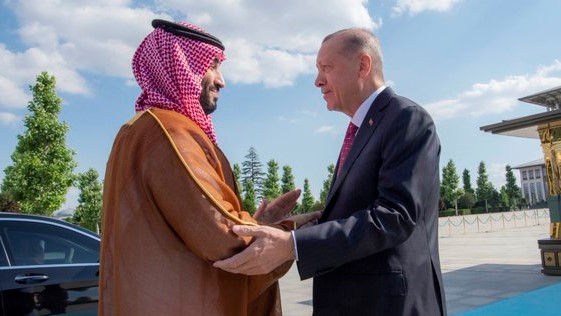 السعودية نيوز |  ولي العهد السعودي يلتقي أردوغان في تركيا 