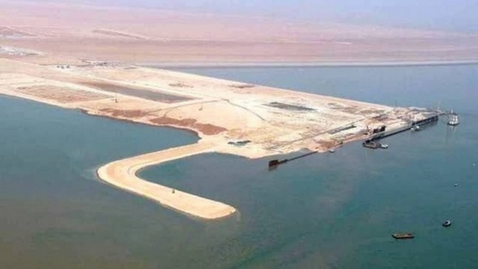 ميناء خور عبد الله بين العراق والكويت (تويتر)