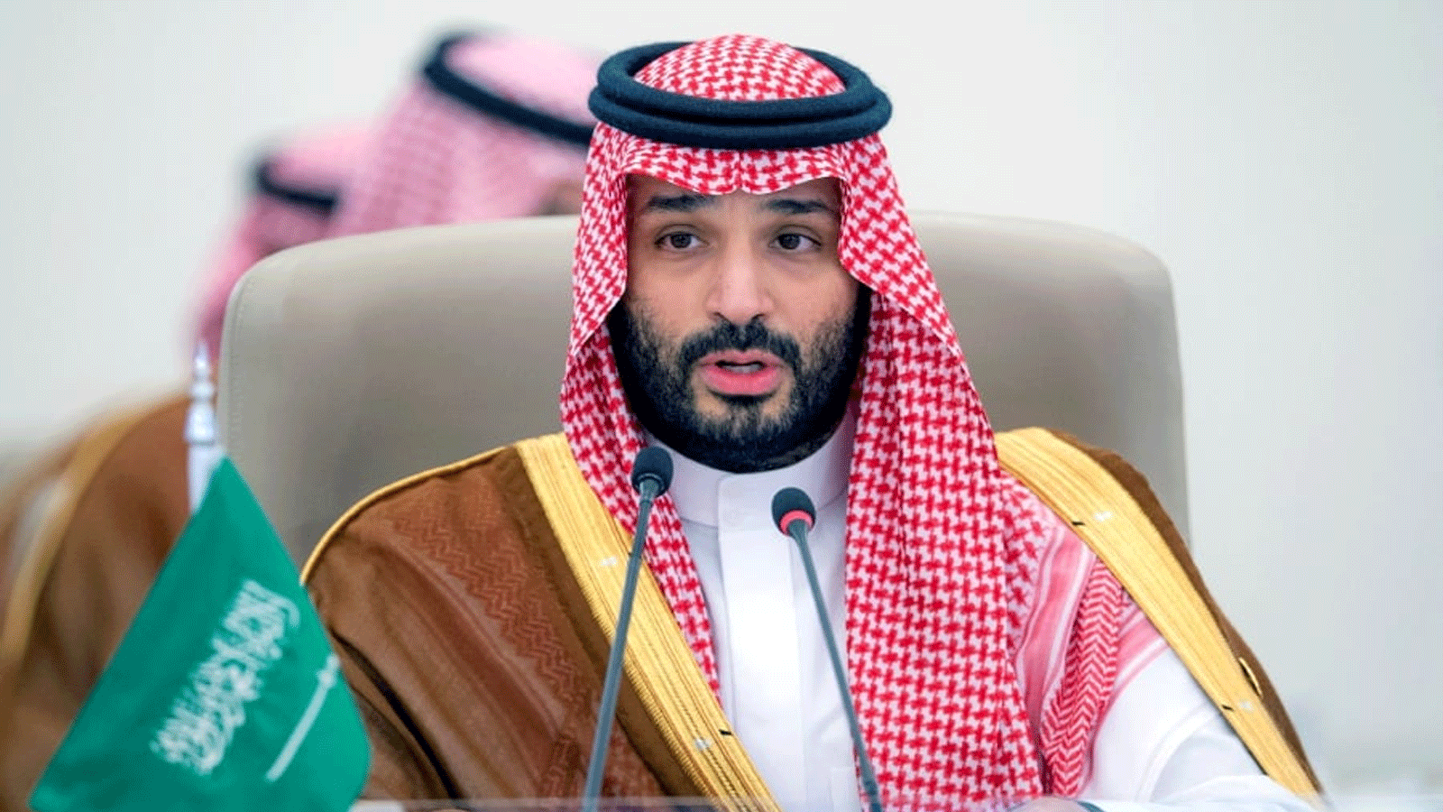 صورة لولي العهد السعودي الأمير محمد بن سلمان وهو يتحدث خلال قمة دول مجلس التعاون الخليجي وآسيا الوسطى في جدة