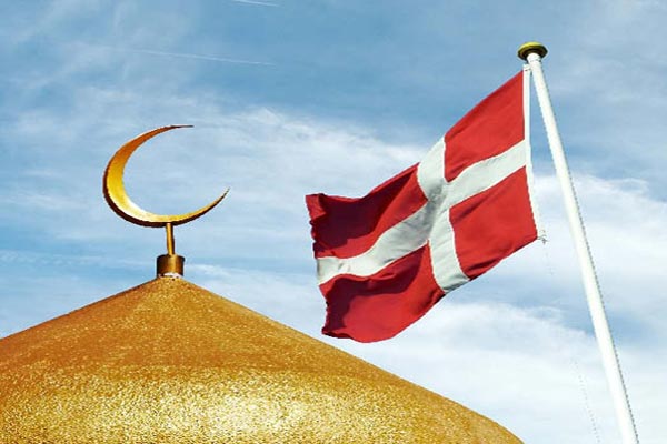 الدانماركيون متخوفون من موجة مد إسلامي