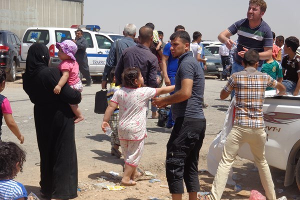 مواطنون يرحلون عن الموصل