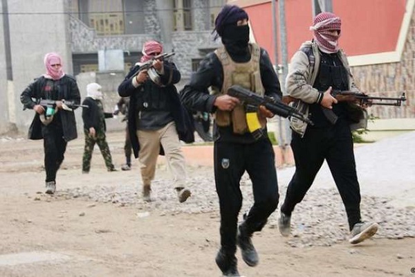 مقاتلون من تنظيم داعش