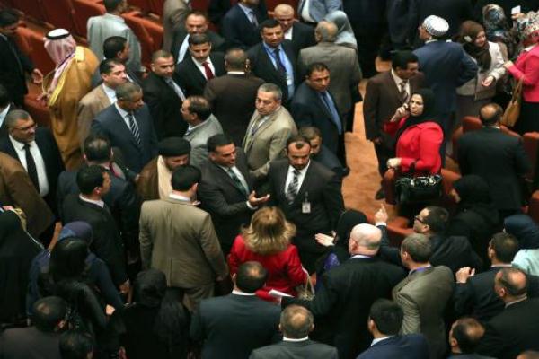 أعضاء مجلس النواب العراقي في إحدى جلساته
