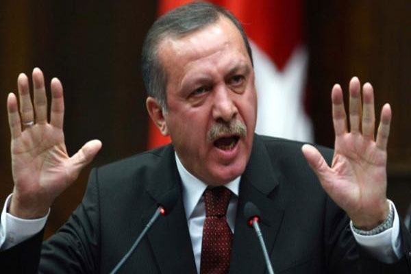 إردوغان يضيق مساحات الحريات بعد انتخابه رئيسًا