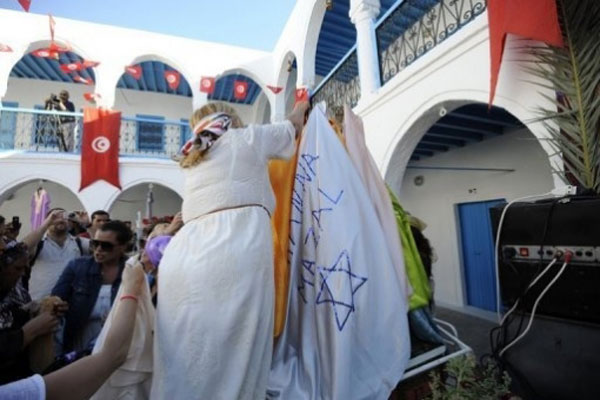 كنيس الغريبة في جزيرة جربة يقصده سنويًا في 6 و7 أيار يهود من العالم كافة