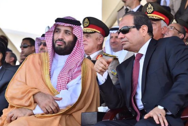 ولي ولي العهد السعودي يشهد حفل تخرج عسكري في مصر