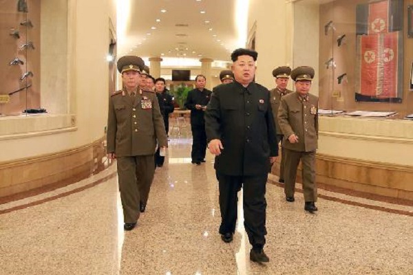 زعيم كوريا الشمالية كيم جونغ-اون