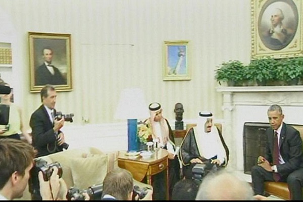 الملك سلمان واوباما يتحدثان للصحافة 