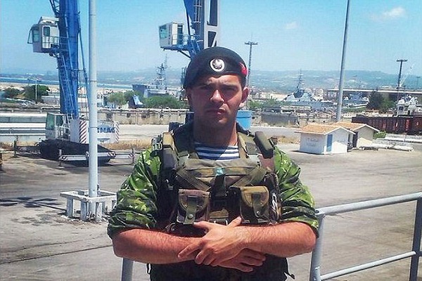 جندي روسي في ميناء طرطوس