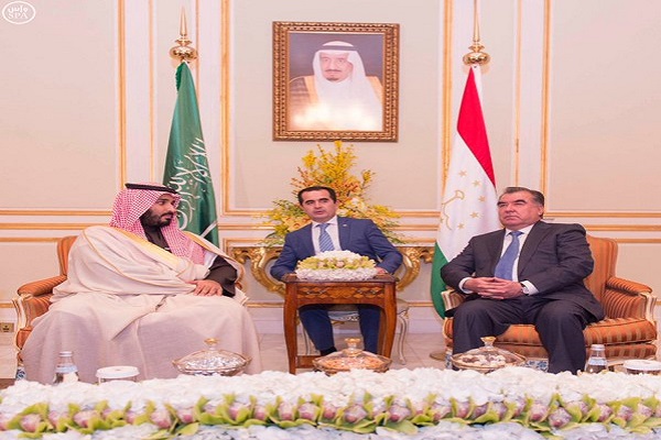 جانب من لقاء ولي ولي العهد السعودي مع رئيس جمهورية طاجيكستان