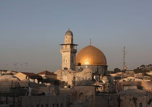 اليونسكو تتبنى قرارا مثيرا للجدل حول القدس الشرقية المحتلة