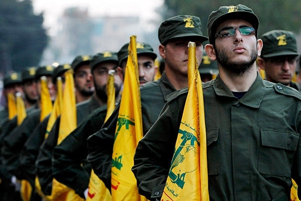 صحيفة إماراتية ترد على مزاعم حزب الله