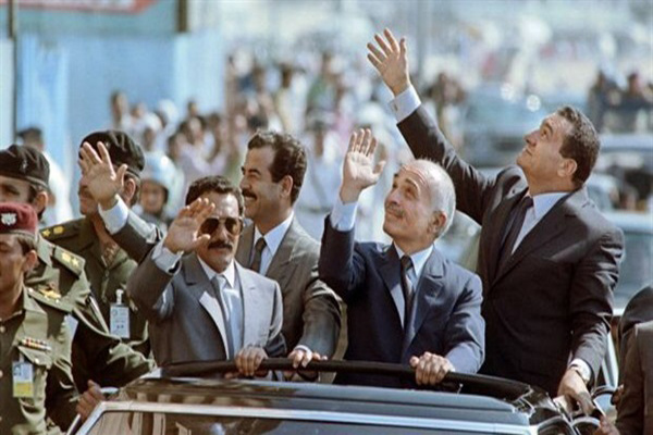 مبارك وصدام وصالح والملك حسين وردت أسماؤهم في الوثائق البريطانية