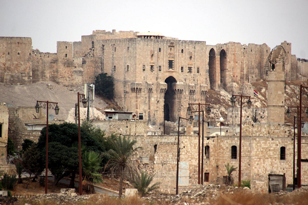 قلعة حلب بعد تدمير جزء منها