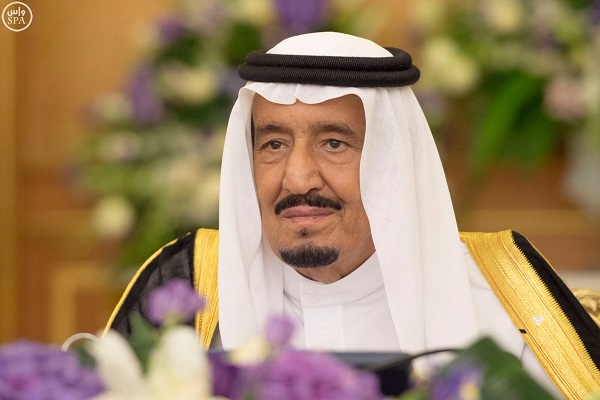 العاهل السعودي الملك سلمان يهنئ المسلمين بعيد الفطر