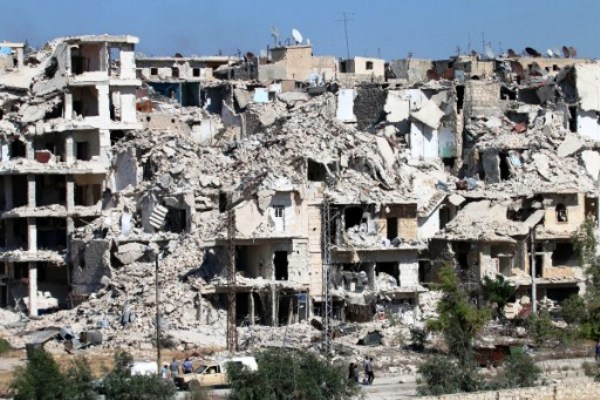 مبان سكنية في أحياء حلب الشرقية المحاصرة وتظهر عليها آثار الدمار 