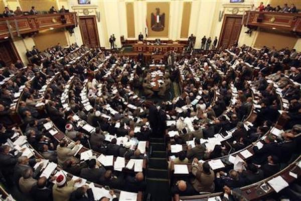  برلمان مصر يناقش الاعتراف بـ 