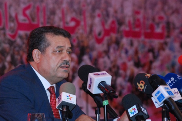حميد شباط الامين العام لحزب الاستقلال المعارض يتحدث في المؤتمر الصحافي الذي قدم فيه برنامج حزبه الانتخابي 