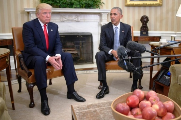 صورة من أول لقاء بين ترامب وأوباما في البيت الأبيض