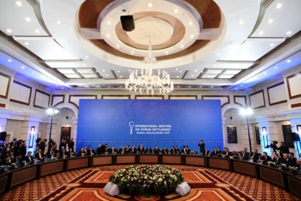 قاعة الاجتماعات الرئيسة في العاصمة الكازاخية