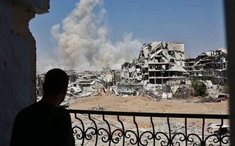 التحالف الدولي ينفي شنه غارات على مدينة دير الزور السورية