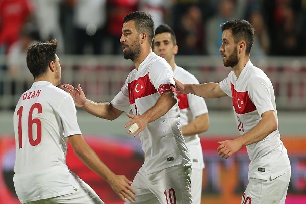 خسارة قطر أمام تركيا 1-2 ودياً