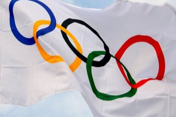 اللجنة الأولمبية الدولية تبحث فضائح المنشطات والفساد في الفيفا