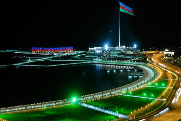 أذربيجان تحتضن سباقات الفورمولا واحد في عام 2016
