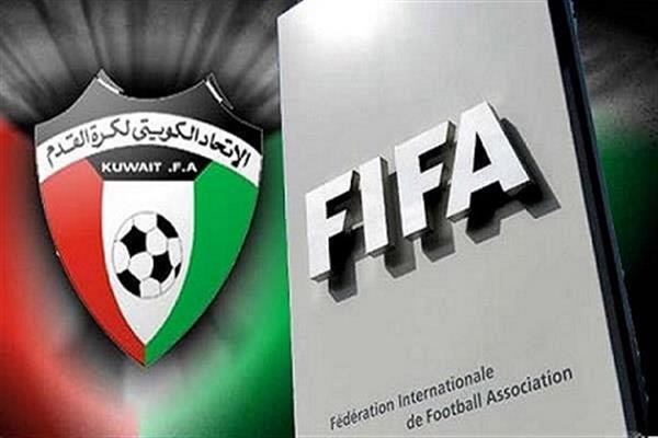 إيقاف نشاط كرة القدم الكويتية